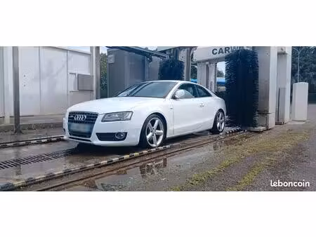 Audi A5 V6 3.0 TDI 170 S line