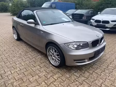BMW Série 1 118i 2.0 143