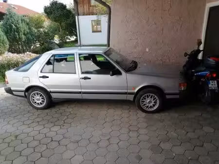 Saab 9000