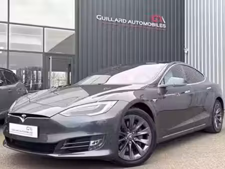 Tesla Model S 4x4
