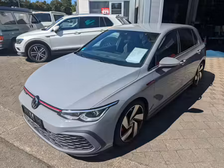 Volkswagen Golf GTI 2.0 245
