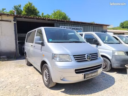 Volkswagen Transporter T5 2.5 TDI 130