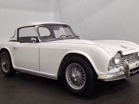 Triumph TR4 