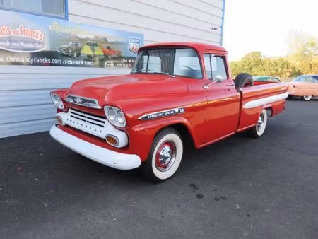 Chevrolet Apache 