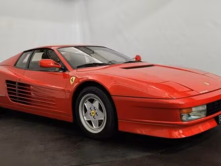 Ferrari Testarossa 
