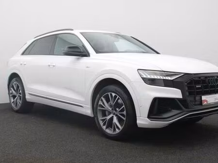 Audi Q8 55 TFSI V6 3.0 381 S line quattro