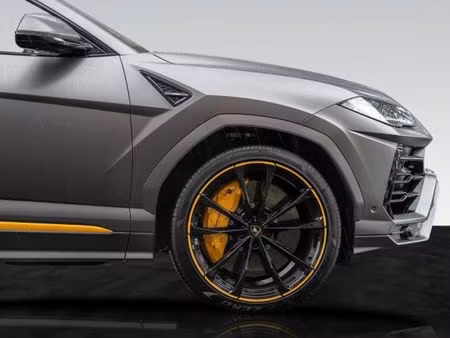 Lamborghini Urus V8 4.0 650