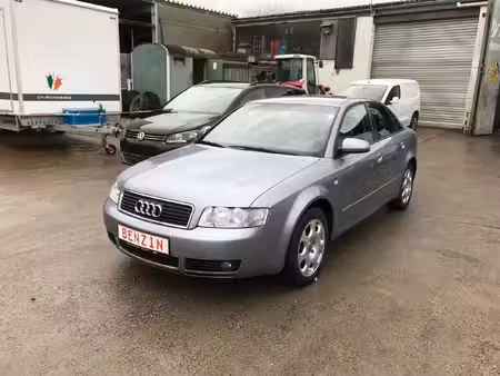 Audi A4 1.6 102