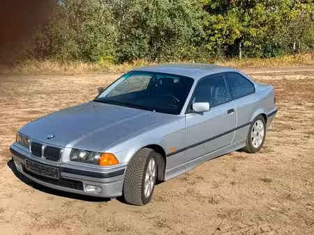 BMW Série 3 323i 2.5 170