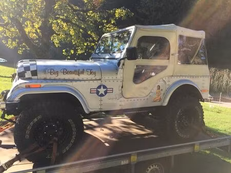Jeep CJ5 