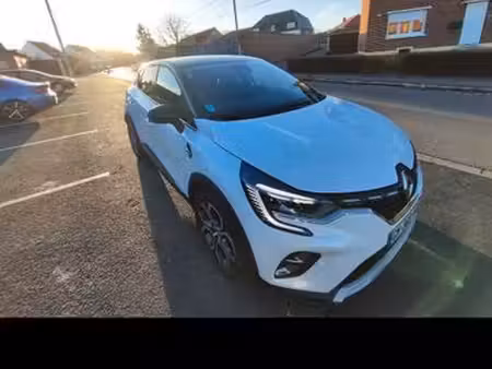 Renault Captur E-Tech 1.6 145