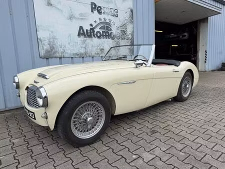 Austin-Healey 100-6 