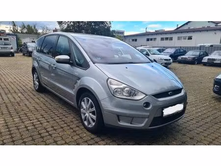Ford S-Max 2.0 TDCi 140 Titanium