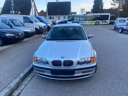 BMW Série 3 323i 2.5 170