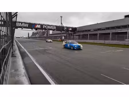 BMW Série 3 323i 2.2 170