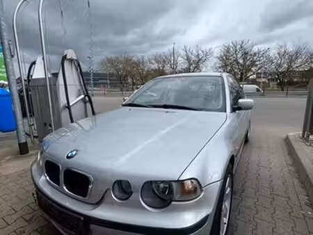 BMW Série 3 361i 1.8 115