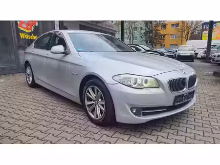 BMW Série 5 523i 3.0 204