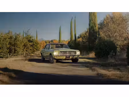 Ford Mustang V8 4.7