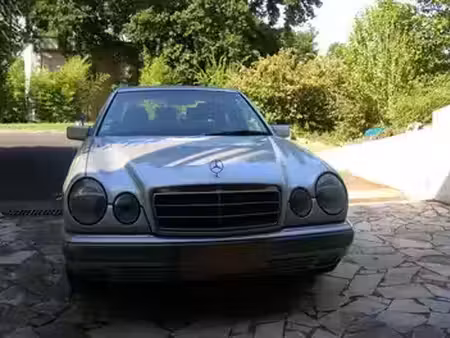 Mercedes-Benz Classe E E 240 Elegance