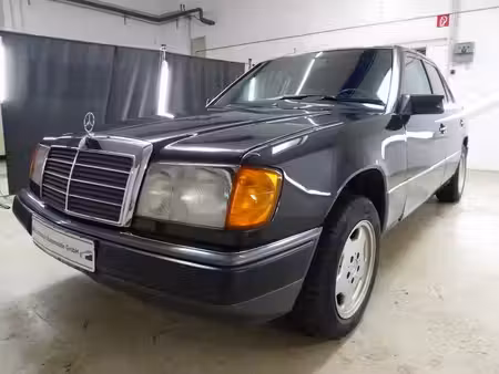 Mercedes-Benz Classe E 230 E Classic