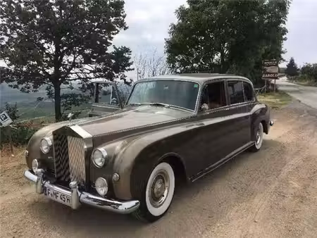 Rolls-Royce Phantom 