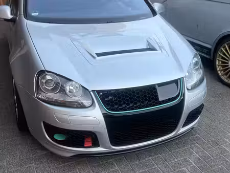 Volkswagen Golf GTI 2.0 200