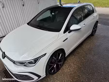 Volkswagen Golf GTD 2.0 TDI 200