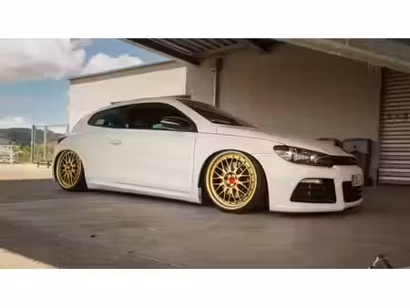 Volkswagen Scirocco R 2.0 TSI 265
