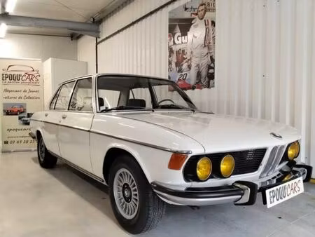 BMW E3 2500