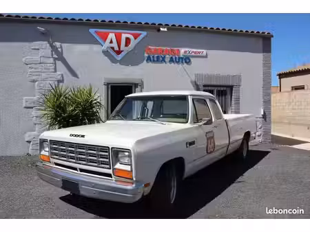 Dodge D Series 