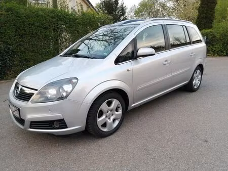 Opel Zafira 1.8 140 Cosmo