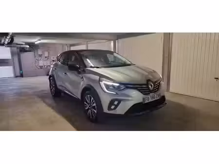 Renault Captur 1.3 TCe 155 Initiale Paris