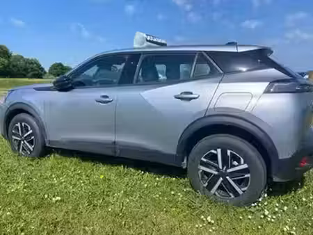 Peugeot 2008 1.2 PureTech 100 Allure