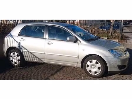 Toyota Corolla 1.6 110 One