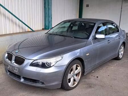 BMW Série 5 525i 2.5 218 xDrive
