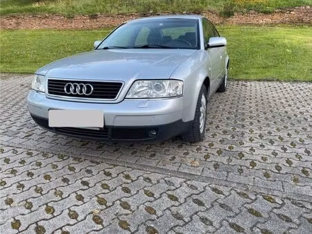Audi A6 V6 2.4 165