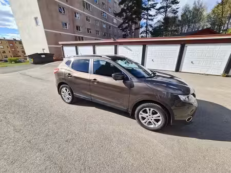 Nissan Qashqai 1.2 DIG T 115 Tekna
