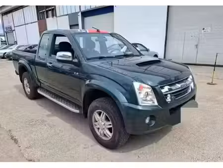 Isuzu D-max 2.5 136