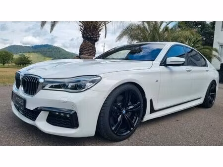 BMW Série 7 750i V8 4.4 449 M Performance xDrive