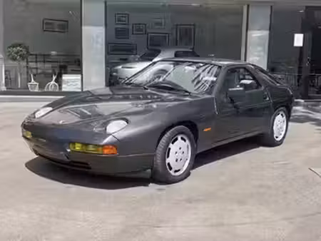 Porsche 928 S4 V8 5.0 320