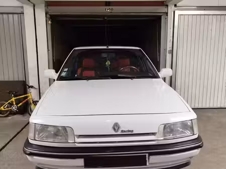 Renault R21 2.1