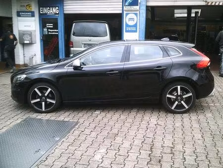 Volvo V40 D2 2.0 120 Momentum
