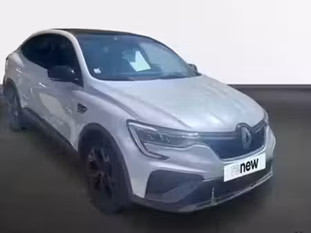 Renault Arkana E-Tech 1.6 145 RS Line
