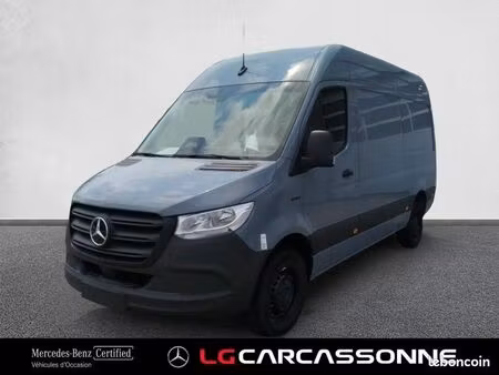 Mercedes-Benz Sprinter 136