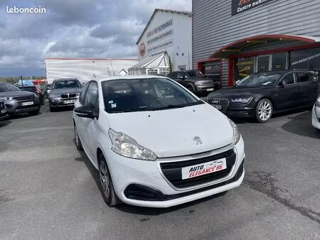 Peugeot 208 1.2 THP 208 Access