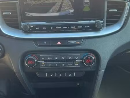 Kia Ceed 1.6 CRDi 136 GT Line