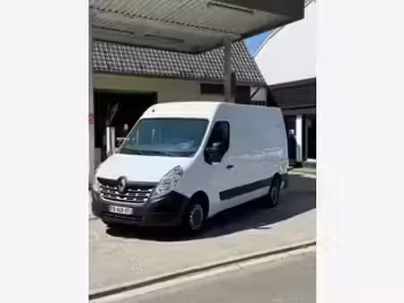 Renault Master 2.3 dCi 125