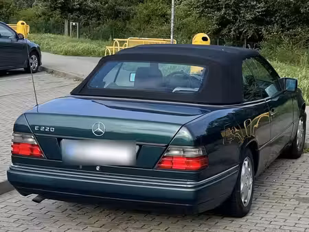 Mercedes-Benz Classe E E 220