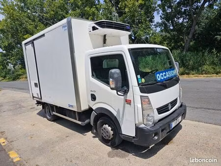 Renault Maxity 2.5 136