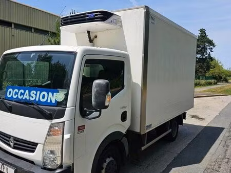 Renault Maxity 2.5 136